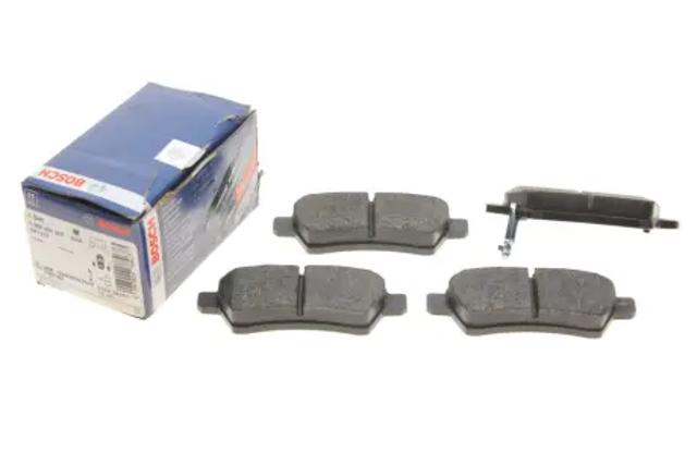 Колодки на гальмо задній дисковий 0986494369 BOSCH