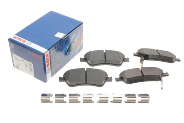 Передні гальмівні колодки 0986494638 BOSCH