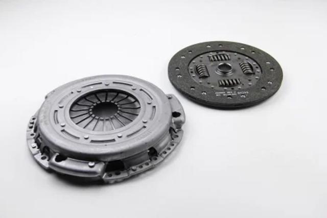 Комплект зчеплення  3000970121 SACHS