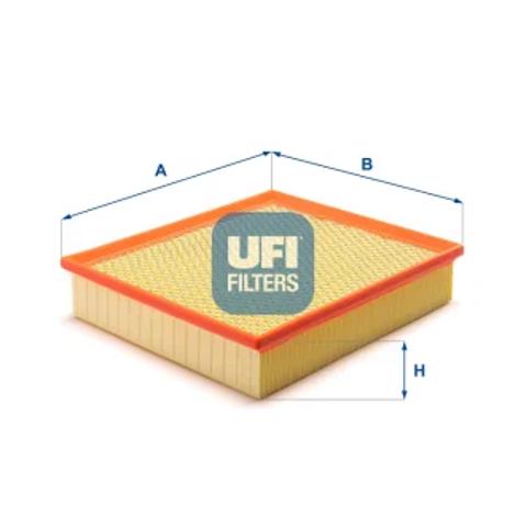Автомобільний фільтр повітря 3010000 UFI