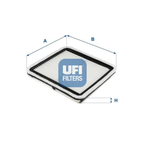 Автомобільний фільтр повітря 3061500 UFI