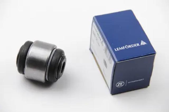 Сайлентблок заднього важеля 3390701 LEMFORDER