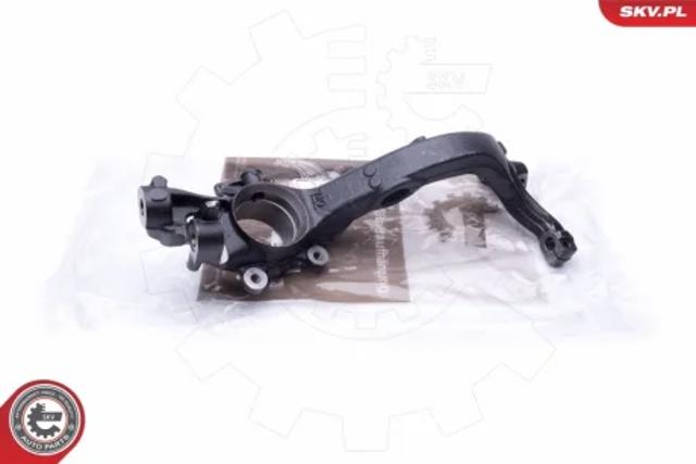 Кулак поворотний передній правий 47SKV162 SKV