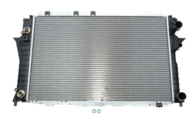 Радіатор двигуна 51317 NRF