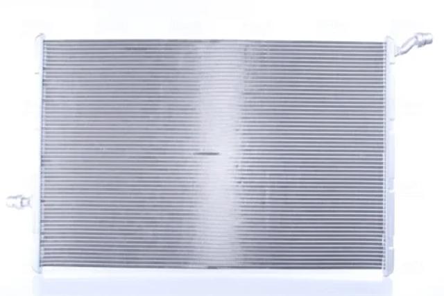 Радіатор охолодження двигуна, додатковий 606292 NISSENS