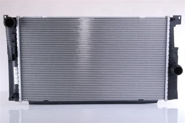 Радіатор охолодження 60842 NISSENS