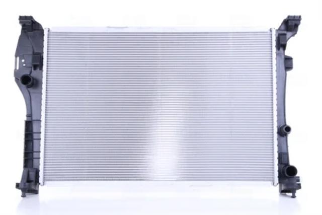 Радіатор двигуна 627044 NISSENS