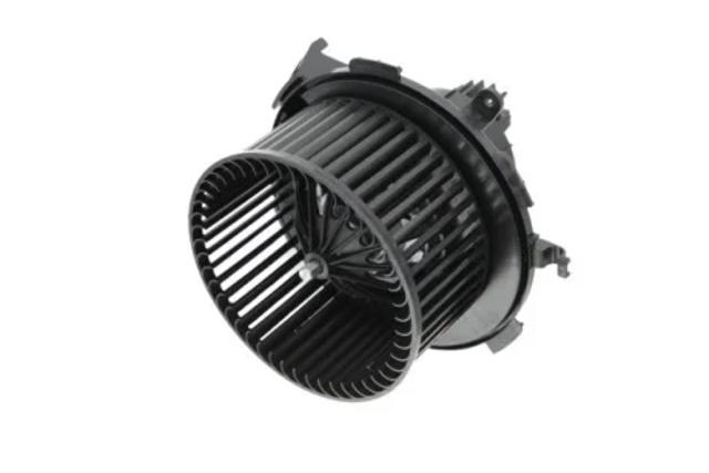 Моторчик пічки 884556 VALEO