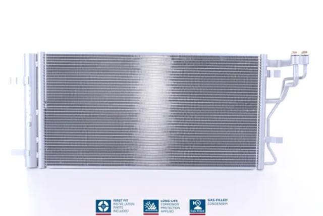 Радіатор кондиціонера 940831 NISSENS