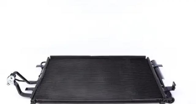 Радіатор охолодження кондиціонера AC697000S MAHLE