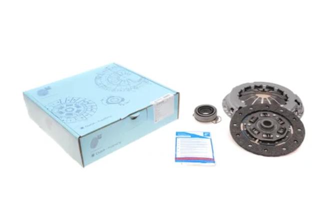 Комплект зчеплення (диск, корзина, підшипник) ADT330246 BLUE PRINT