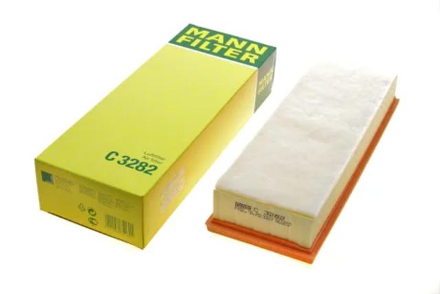 Фільтр повітряний C3282 MANN
