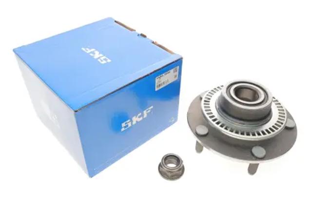 Маточина заднього колеса VKBA3590 SKF