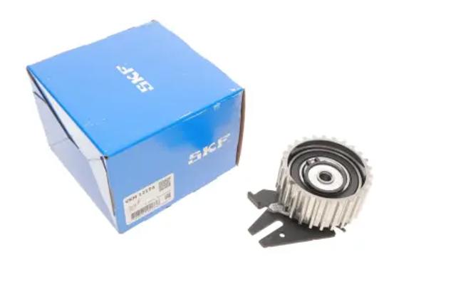 Ролик натягувач VKM12174 SKF