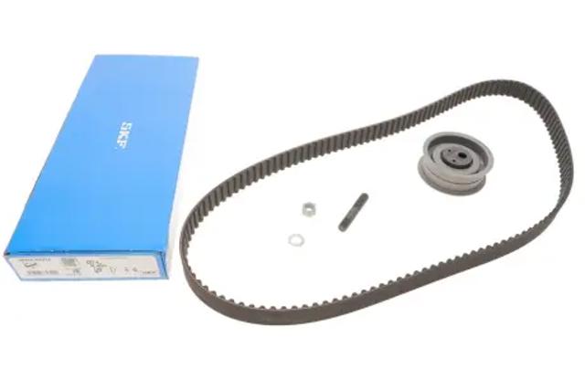 Ремінь ГРМ, комплект VKMA01011 SKF