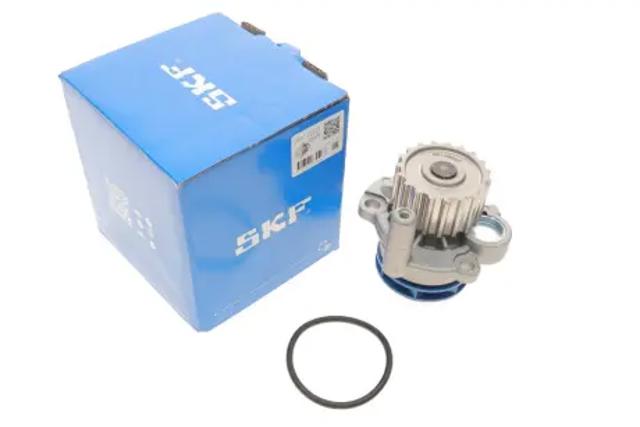 Насос системи охолодження VKPC81623 SKF