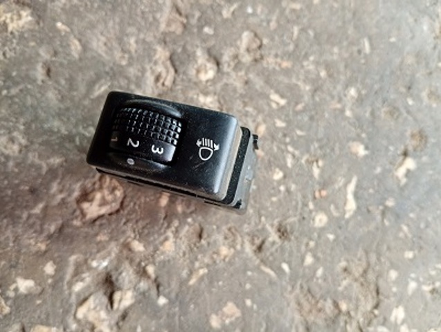 Кнопка коректора фар 25190EQ300 NISSAN