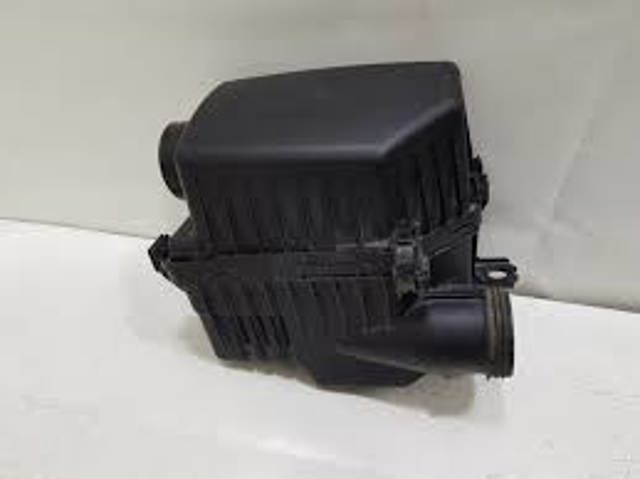 Корпус повітряного фільтра 281101R300 HYUNDAI