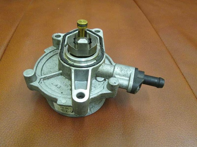 Насос вакуумний 288102A101 HYUNDAI