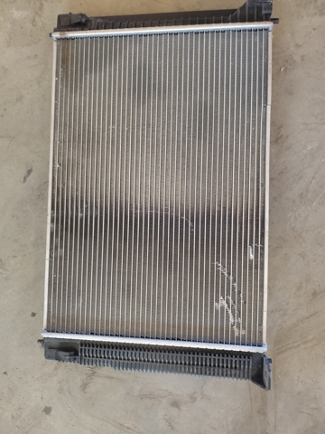 Радіатор системи охолодження двигуна 214604GD0A NISSAN