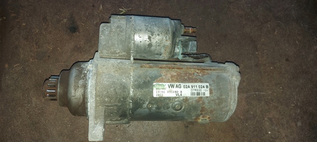 Стартер автомобільний 02A911024B VAG