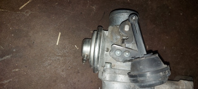 Клапан EGR рециркуляції газів 038131501AR VAG