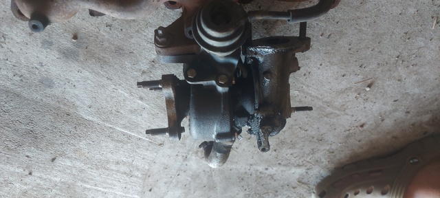 Турбокомпресор 14411AW400 NISSAN