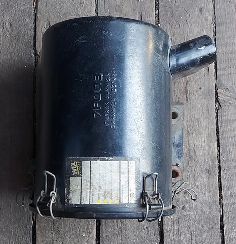 Корпус повітряного фільтра, нижня частина 165007F003 NISSAN