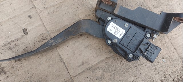 Педаль газу (акселератора) 18002EB400 NISSAN