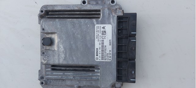 Модуль управління двигуном 1860B378 MITSUBISHI