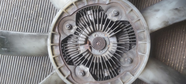 В'язкова муфта вентилятора 21082EB30A NISSAN