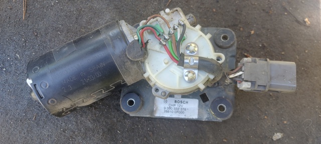 Мотор склоочисника скла (трапеції) 288100F000 NISSAN