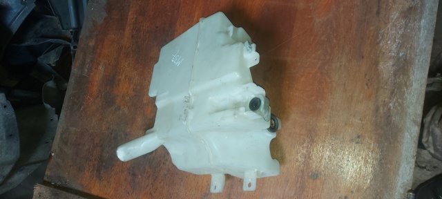 Бачок для омивайки 289101BA0A NISSAN