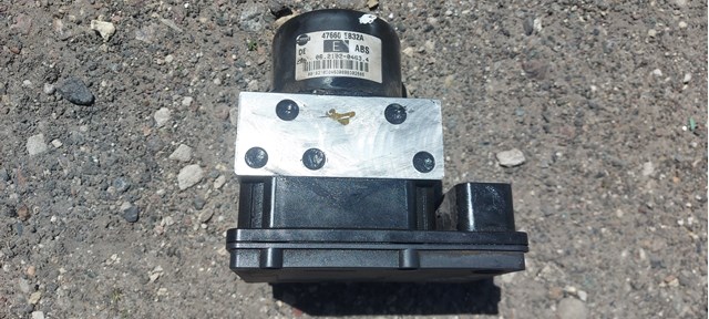 Блок управління АБС (ABS) 47660EB32A NISSAN