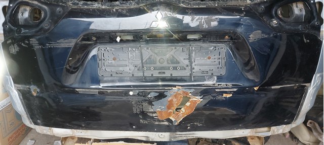 Задні двері багажника 5801A680 MITSUBISHI