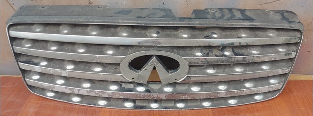 Захисна решітка радіатора 62310CG000 NISSAN