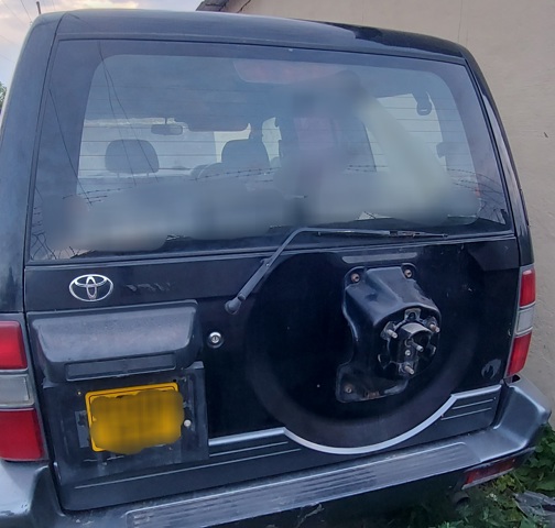 Задня ляда 670056A220 TOYOTA
