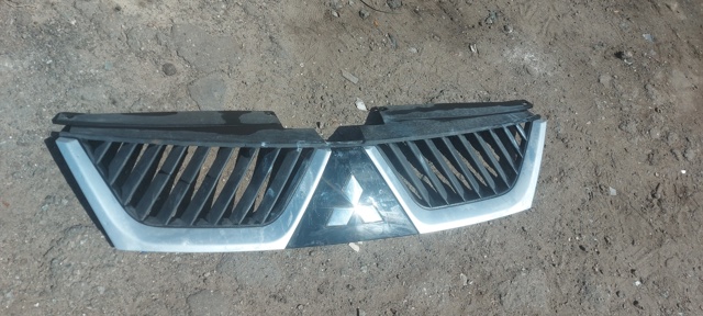 Захисна решітка радіатора 7450A037 MITSUBISHI