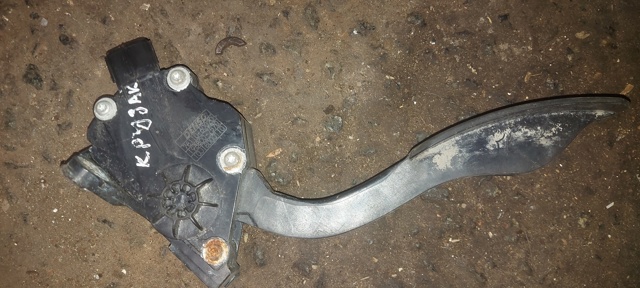 Педаль акселератора 7811060020 TOYOTA