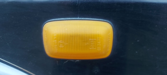 Повторювач повороту на крилі 8173020191 TOYOTA
