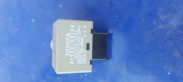Реле поворотів 8198030170 TOYOTA