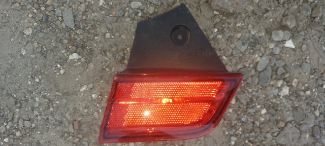 Лівий відбивач заднього бампера 8355A026 MITSUBISHI
