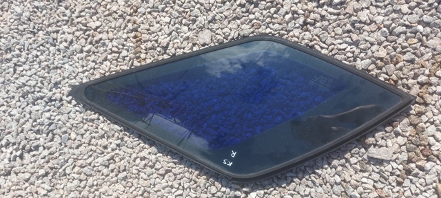 Стукло багажника, праве 878203E000 HYUNDAI