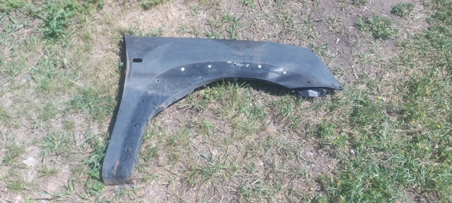 Переднє праве крило 8973873710 ISUZU