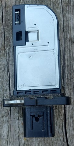 Датчик витрати повітря 8V2112B579AA FORD