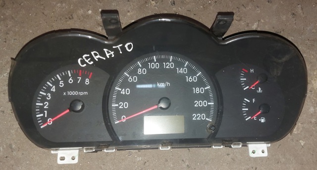 Щиток приладів додатковий 940032F260 HYUNDAI
