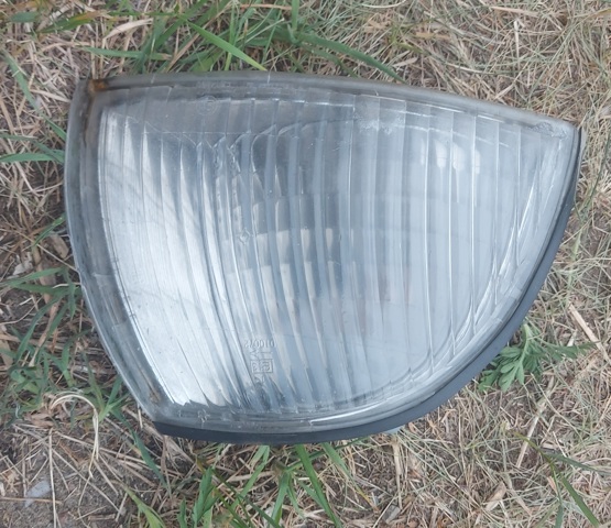 Поворотник правий 96175350 GM
