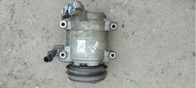 Компресор системи кондиціювання MN123626 MITSUBISHI