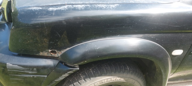 Переднє ліве крило MR178173 MITSUBISHI