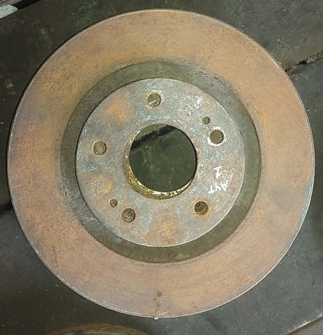 Диск переднього гальма MR205215 MITSUBISHI